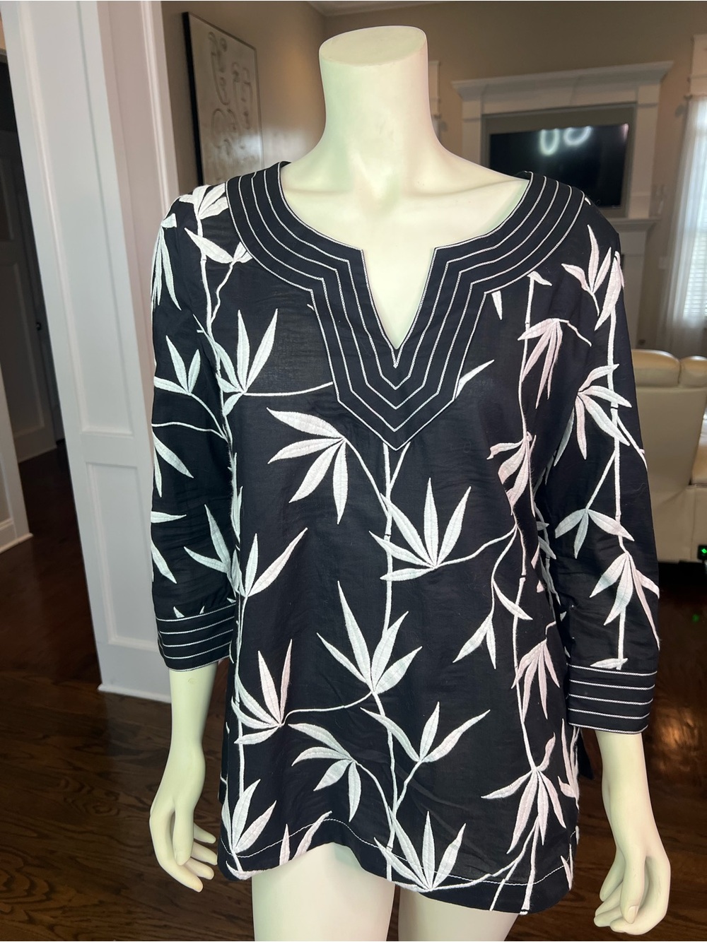 Talbots Black Tunic with White Leaf Print - Picture 2 of 11